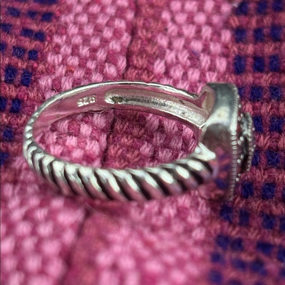 Vintage Sterling Silver and Marcasite Pave Ring Size 6 - Picture 6 of 7